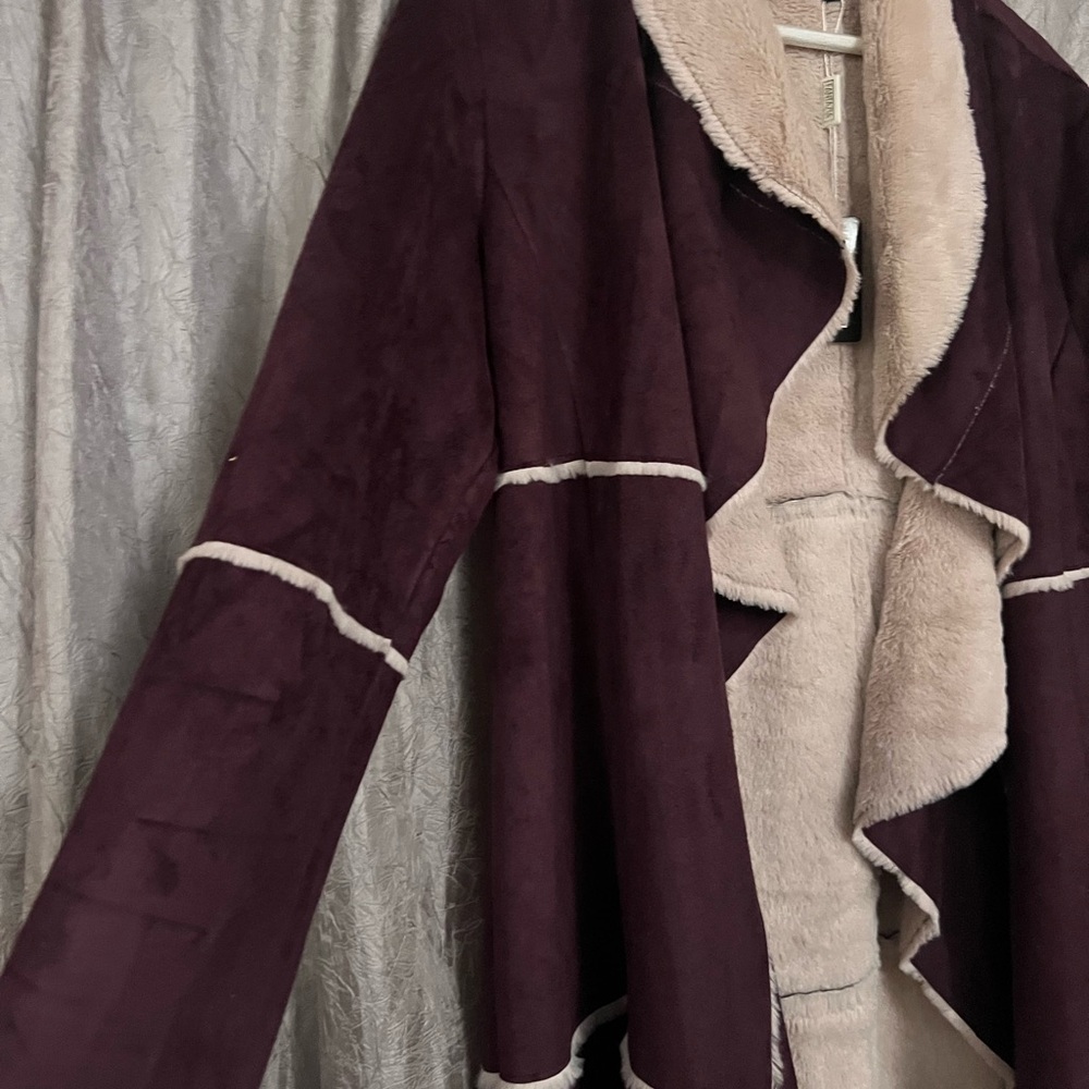 Purple and Cream Coat with Shearling Lining - Picture 5 of 5